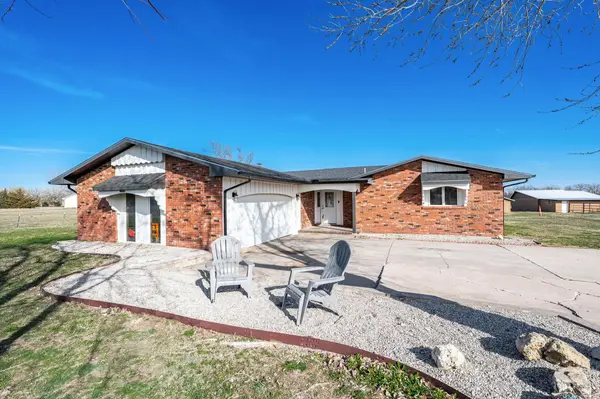 15305 E 63rd St S, Derby, KS 67037