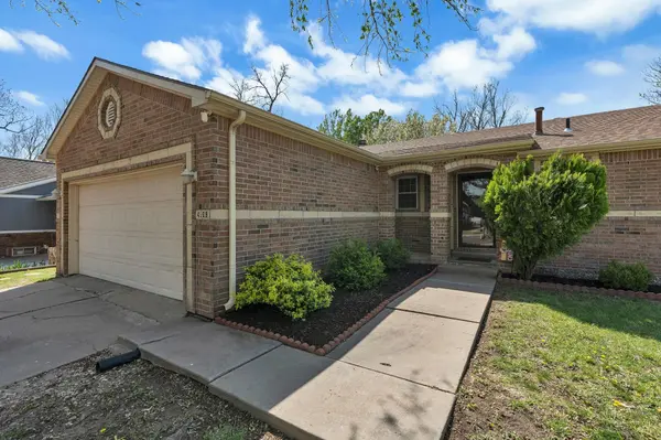 4109 Clarendon St, Bel Aire, KS 67220