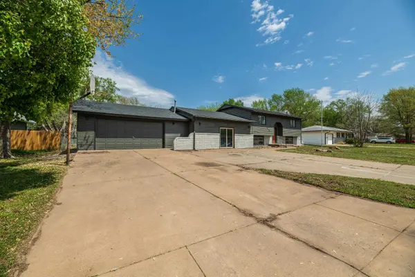 6344 N Scottsville St, Park City, KS 67219
