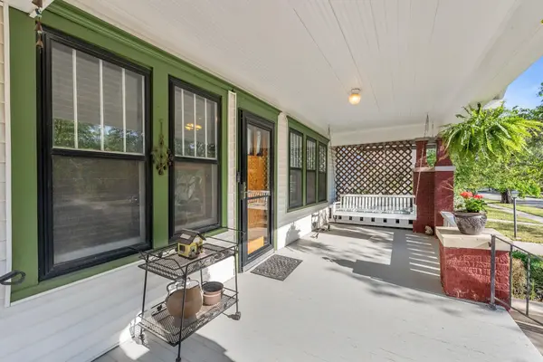 407 N Clifton Ave, Wichita, KS 67208
