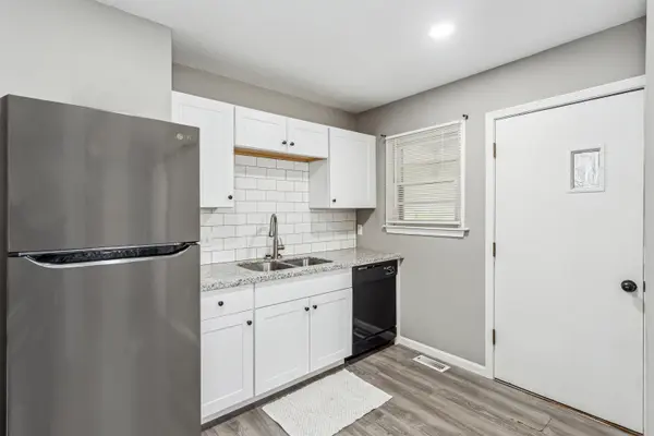 2149 S Victoria St, Wichita, KS 67211
