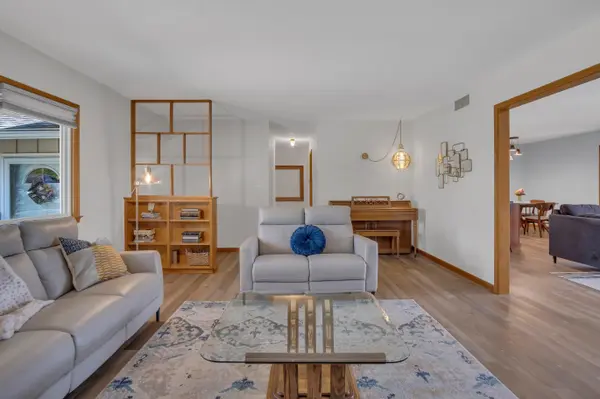 1208 Parkwood, Newton, KS 67114