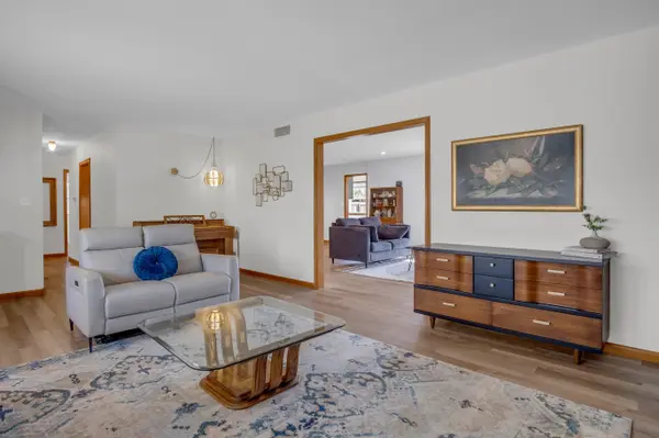 1208 Parkwood, Newton, KS 67114