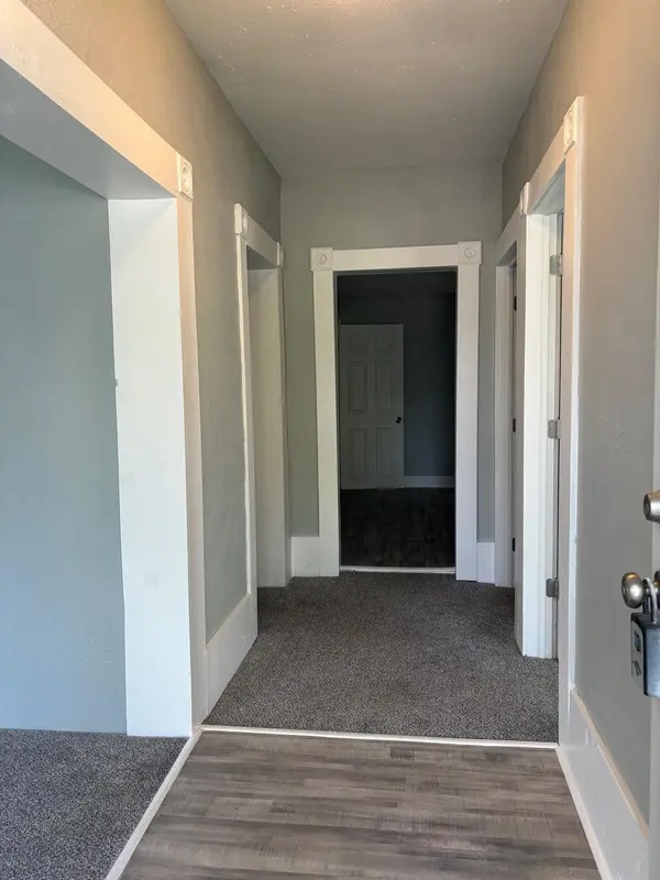 432 W Broadway, Newton, KS 67114