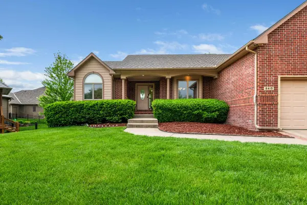 8415 W Meadow Pass, Wichita, KS 67205