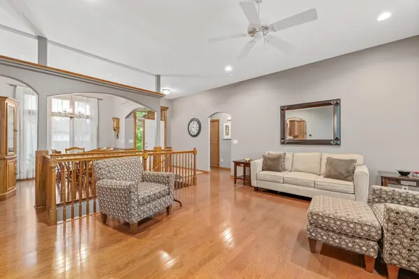 4325 N Cherry Hill St, Wichita, KS 67226
