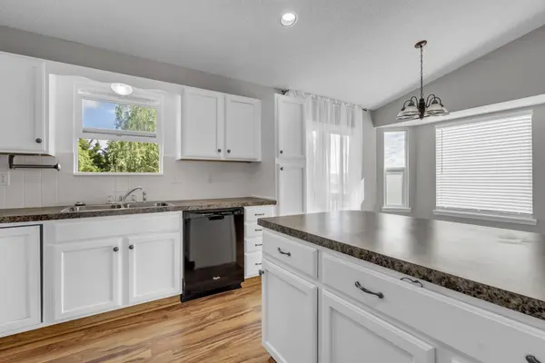 2602 E Kite, Wichita, KS 67219