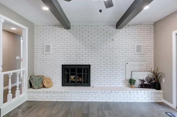 22 Fleetwood Dr, Winfield, KS 67156
