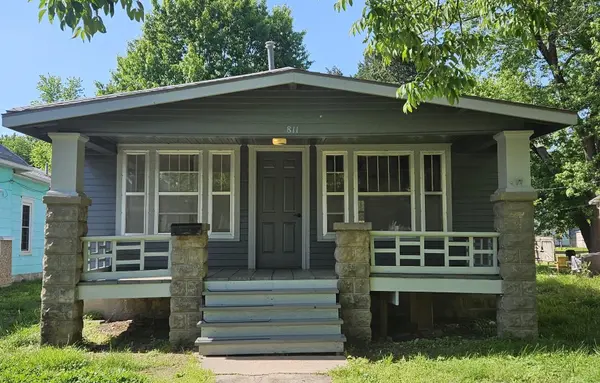 811 E 13th Ave,  Winfield,  KS 67156