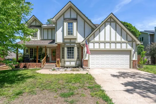 1536 S Creekside LN, Wichita, KS 67230-9716