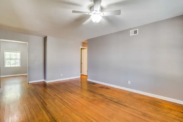 2518 N Grove St, Wichita, KS 67219