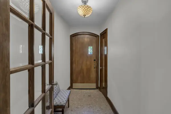 168 S Dellrose Ave, Wichita, KS 67218