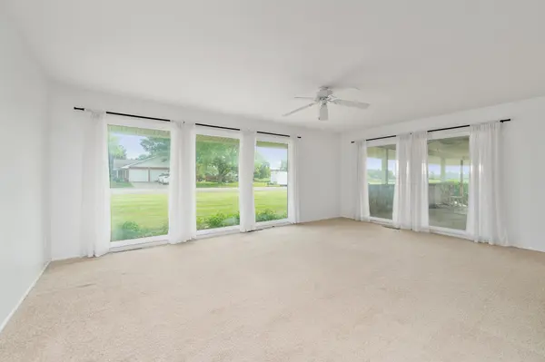 201 W Juniper St, Hillsboro, KS 67063