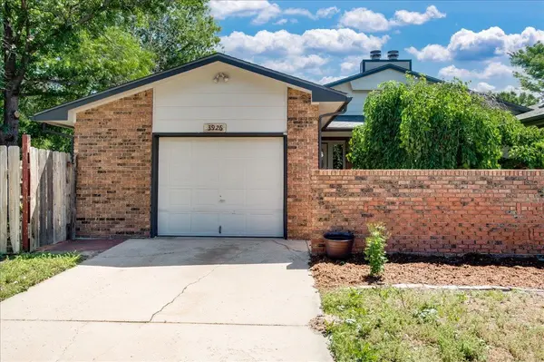 3926 N Garland St, Wichita, KS 67204