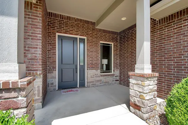 2211 N Chestnut Ct, Augusta, KS 67010