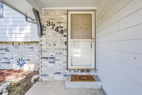 3744 N Rushwood Ct, Wichita, KS 67226