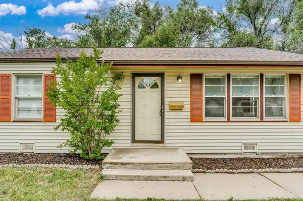 2427 S Everett St, Wichita, KS 67217