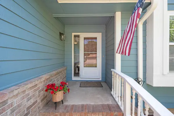 2014 Mound St, Winfield, KS 67156