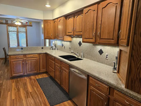 2108 Mound St, Winfield, KS 67156