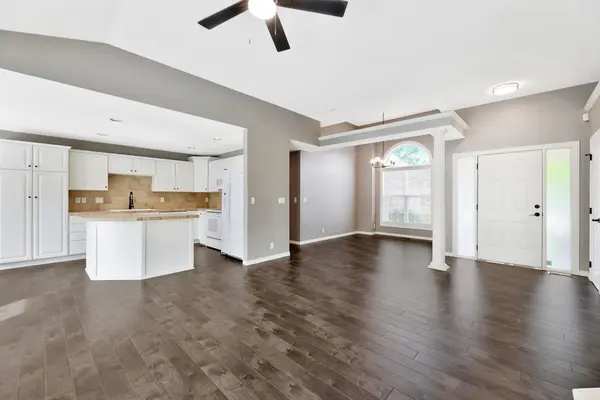 4441 N Rushwood Ct, Bel Aire, KS 67226