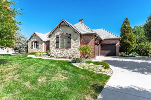 2306 N Lindsay Cir, Wichita, KS 67228