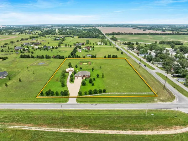 9500 E 47th St S,  Derby,  KS 67037