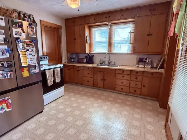 1910 Diamond, Lehigh, KS 67073