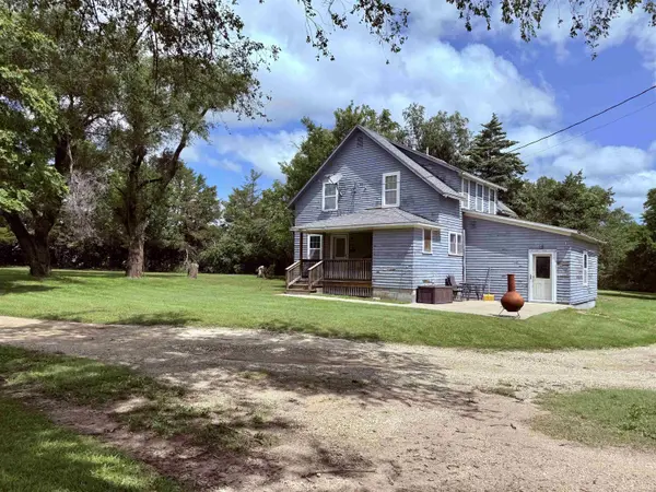 1910 Diamond, Lehigh, KS 67073