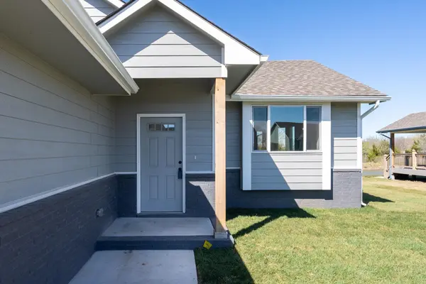 4437 S Mount Carmel Ave, Wichita, KS 67217