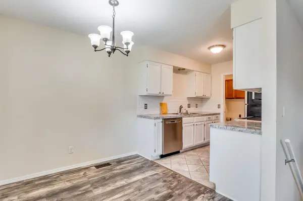 623 N Pamela Cir, Wichita, KS 67212