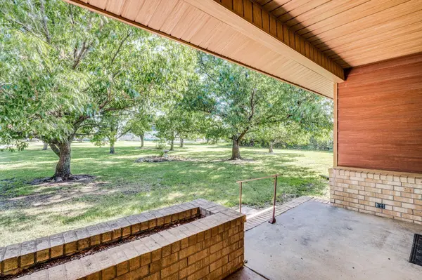 7185 SW 66th Ter, Augusta, KS 67010