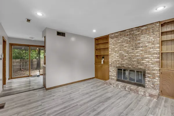 3 Jasper Ct., North Newton, KS 67117