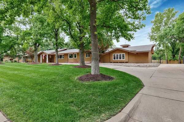 8401 E Tipperary, Wichita, KS 67206