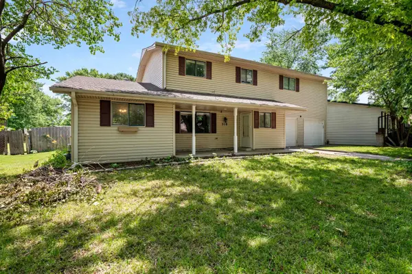 519 Renee Dr, Andover, KS 67002