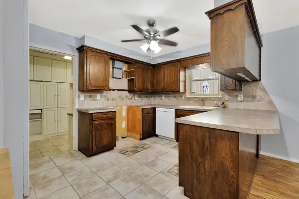 718 S Atherton St, Maize, KS 67101