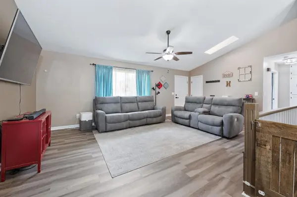 1602 Tanglewood Rd, Rose Hill, KS 67133-9223