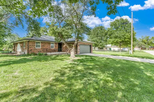 2920 W 16th St N, Wichita, KS 67203