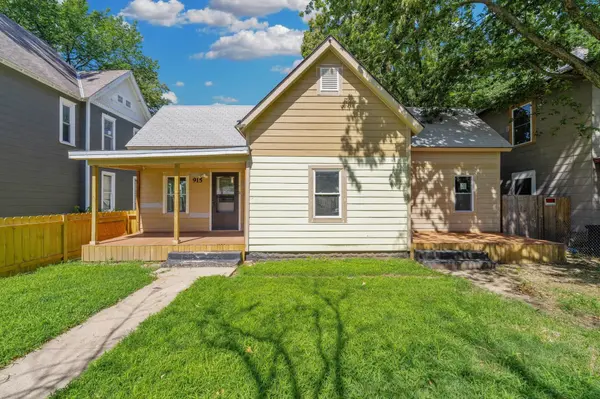 915 S Topeka Ave, Wichita, KS 67211