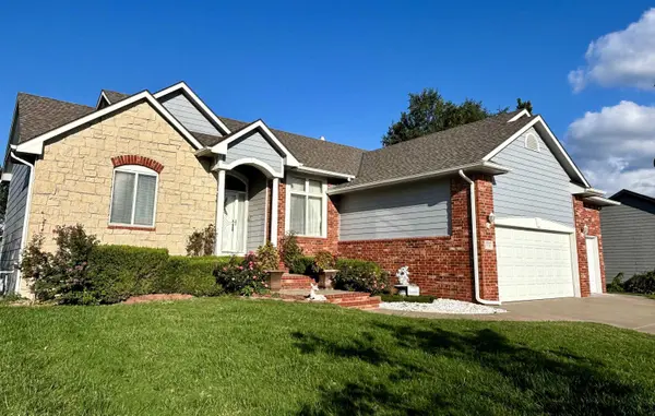 1026 N Bristol St, Wichita, KS 67206