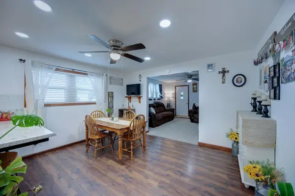 706 S B St, Arkansas City, KS 67005
