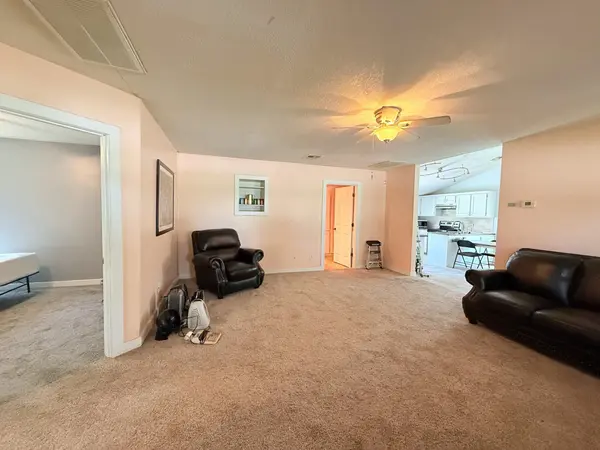 516 Stuckey St, Gridley, KS 66852