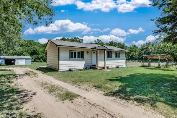 10826 Wilmer, Mulvane, KS 67110