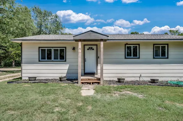 10826 Wilmer, Mulvane, KS 67110