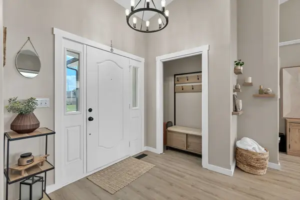 1459 S Shiloh Ct, Wichita, KS 67207-6587