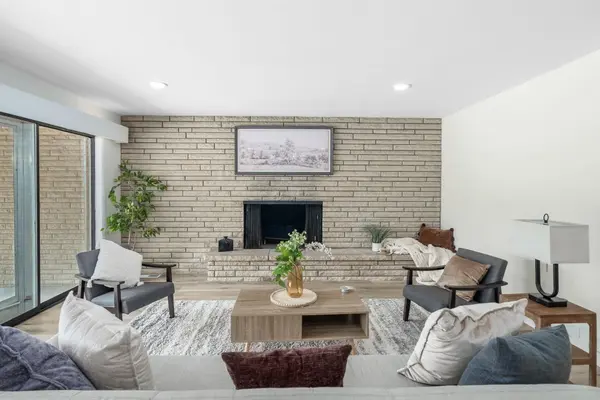 4055 Christy Pl, Wichita, KS 67220