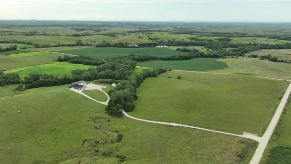 00000 Knight Rd, Westmoreland, KS 66549