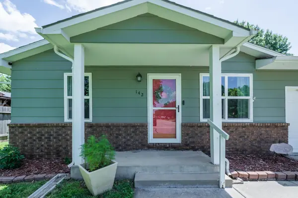 142 N Jane St, Haysville, KS 67060