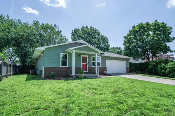 142 N Jane St, Haysville, KS 67060