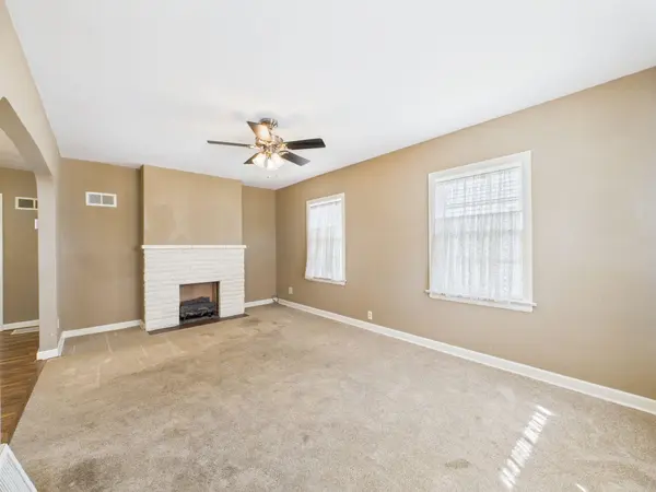 215 S Minnesota Ave, Wichita, KS 67211