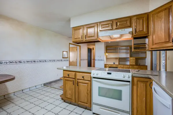 1165 State Road 14, Lyons, KS 67554